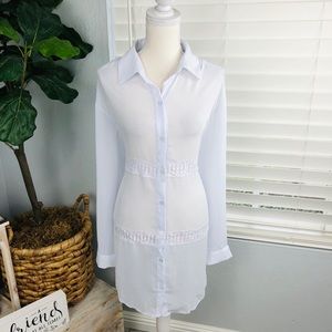 NWOT WHITE LOOSE FITTED SWIM COVER UP